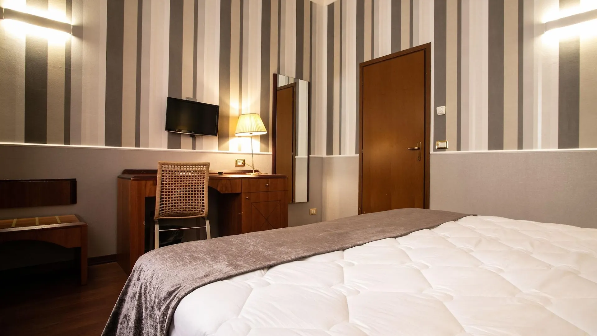 Hotel Astoria Bologne