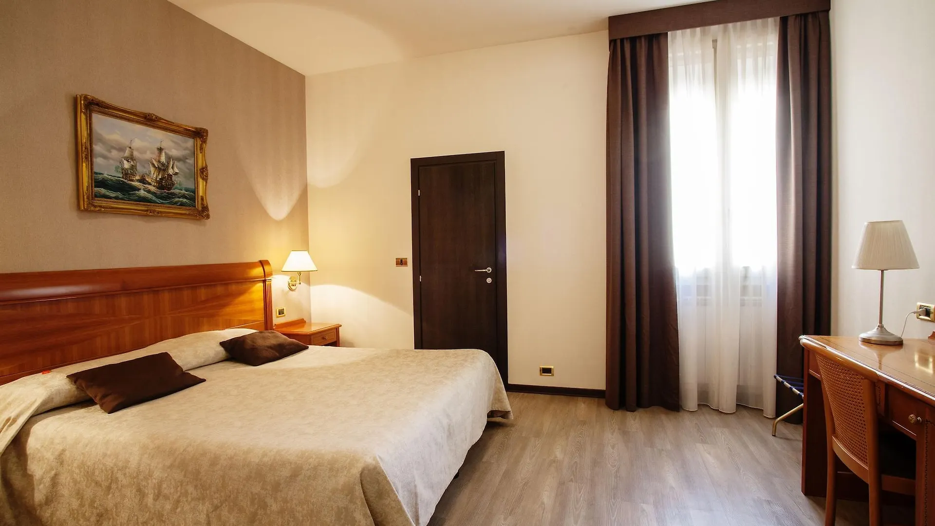Hotel Astoria Bologne